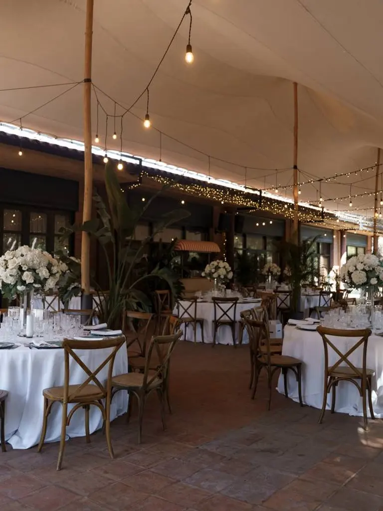 Catalina restaurant Gava marriage proposal setup view 1