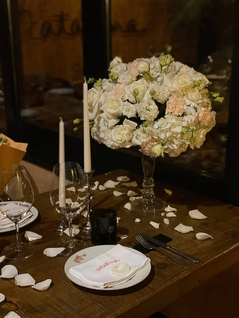 Catalina restaurant Gava marriage proposal setup view 7