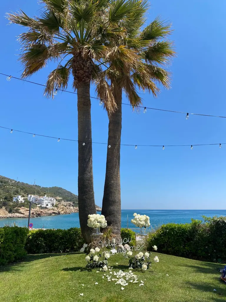 Hotel Estela Sitges marriage proposal setup view 4