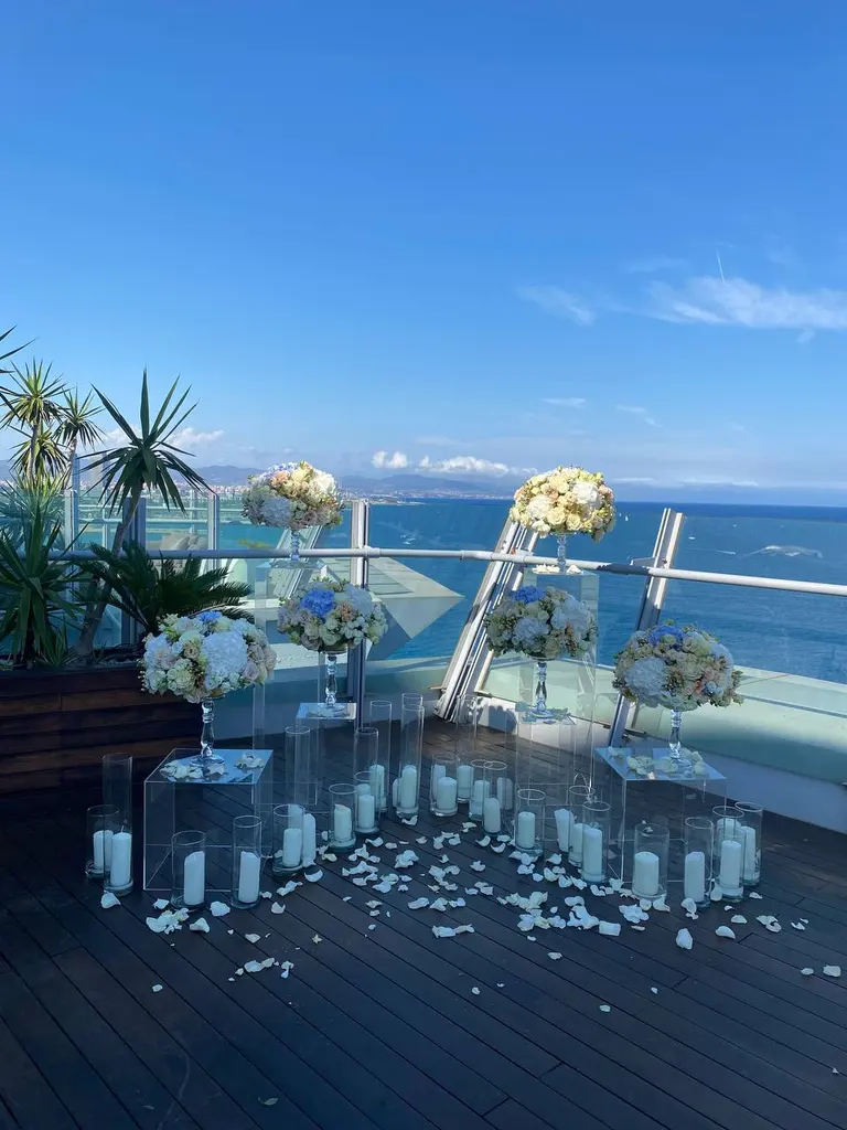 W Barcelona hotel marriage proposal setup view 10